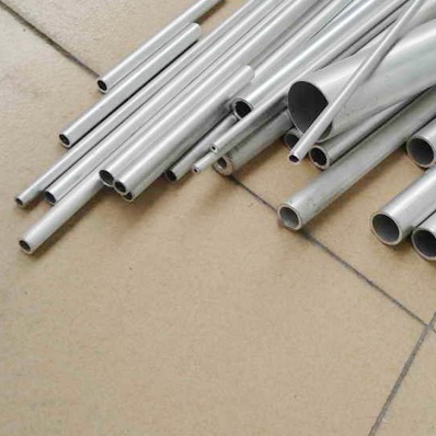 ������X��